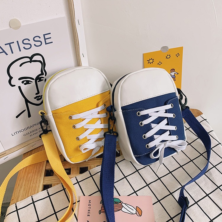 Fashionable canvas bag for women, new 2020 Korean version women's shoulder bag, candy-colored small round bag, stylish and unique women's bag