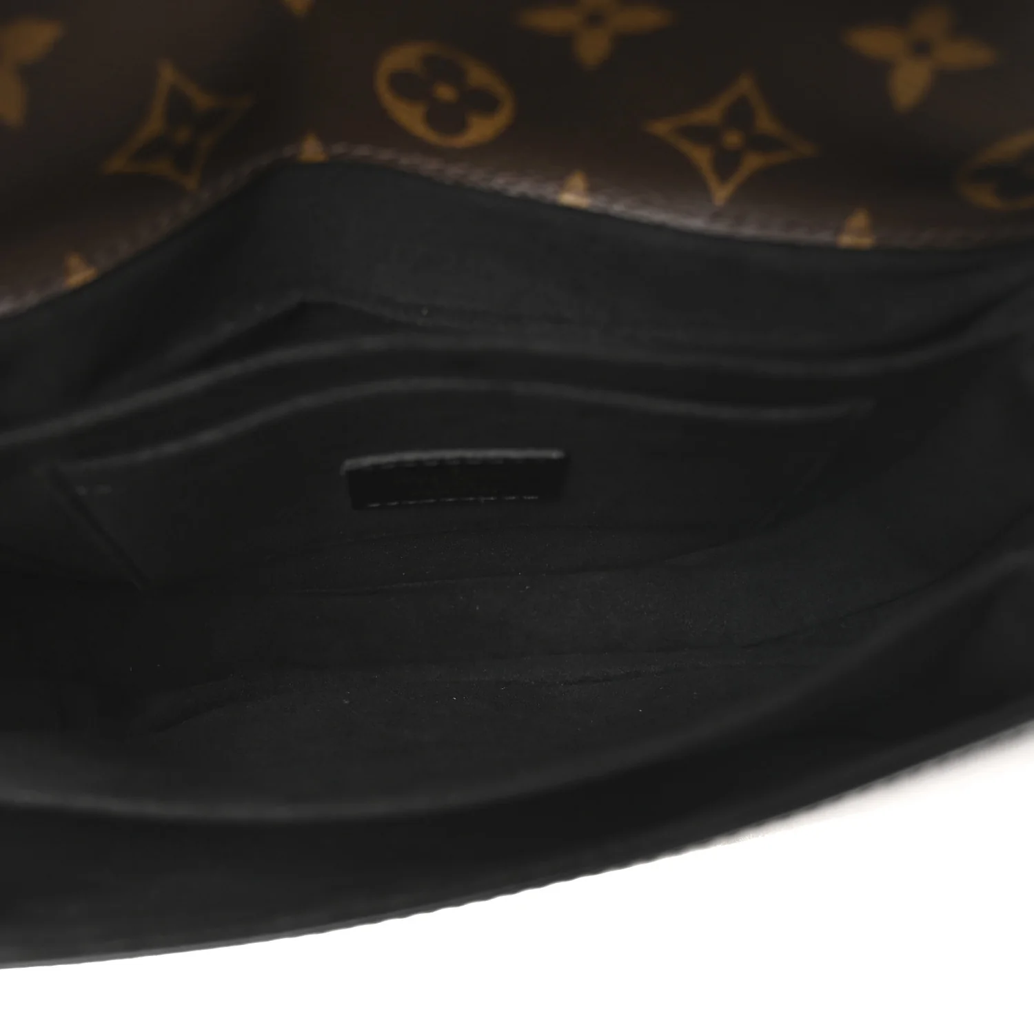 Reverse Monogram Chantilly Lock Black - Top Club