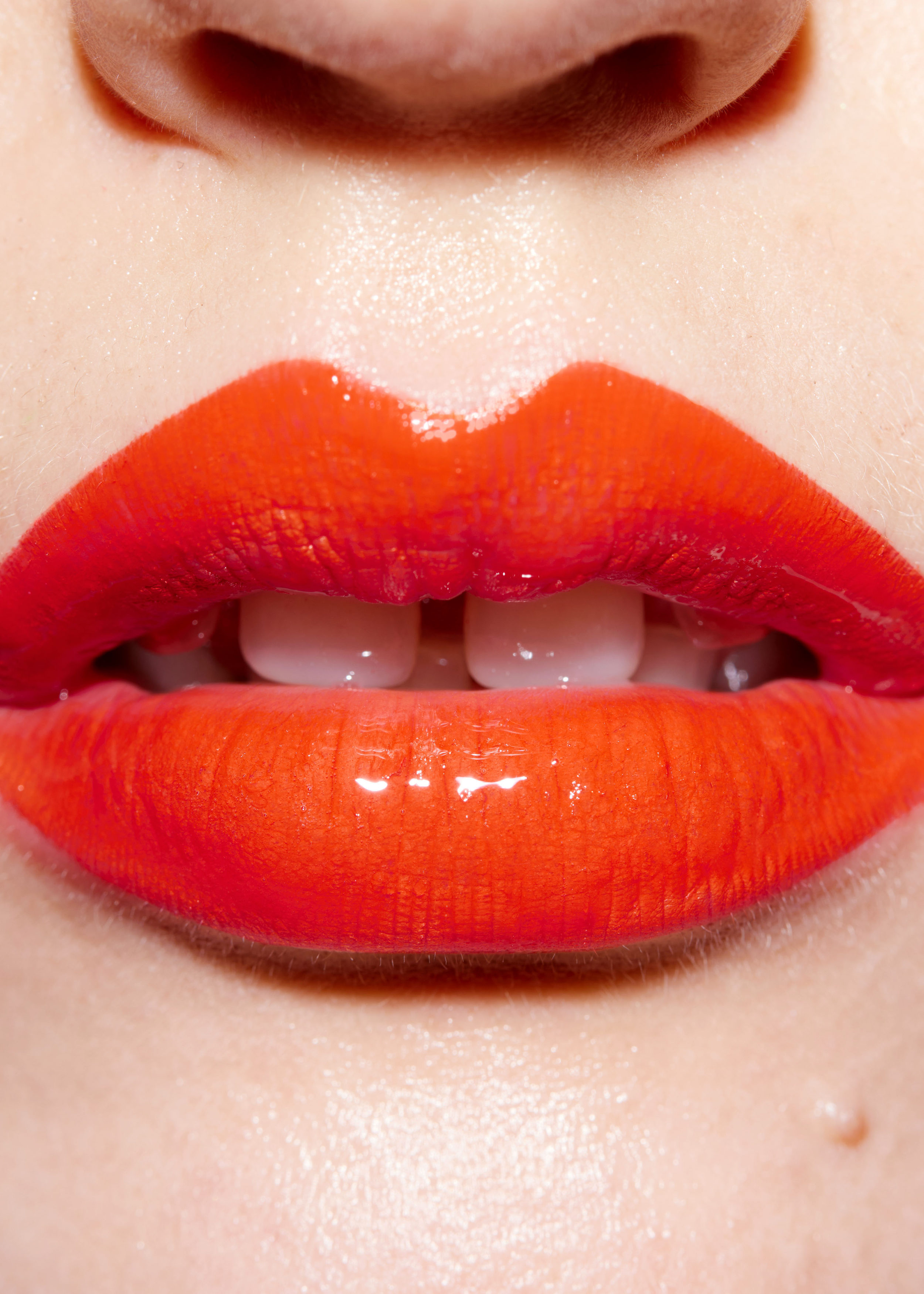 & Other Stories SMASHING CORAL LIP GLOSS