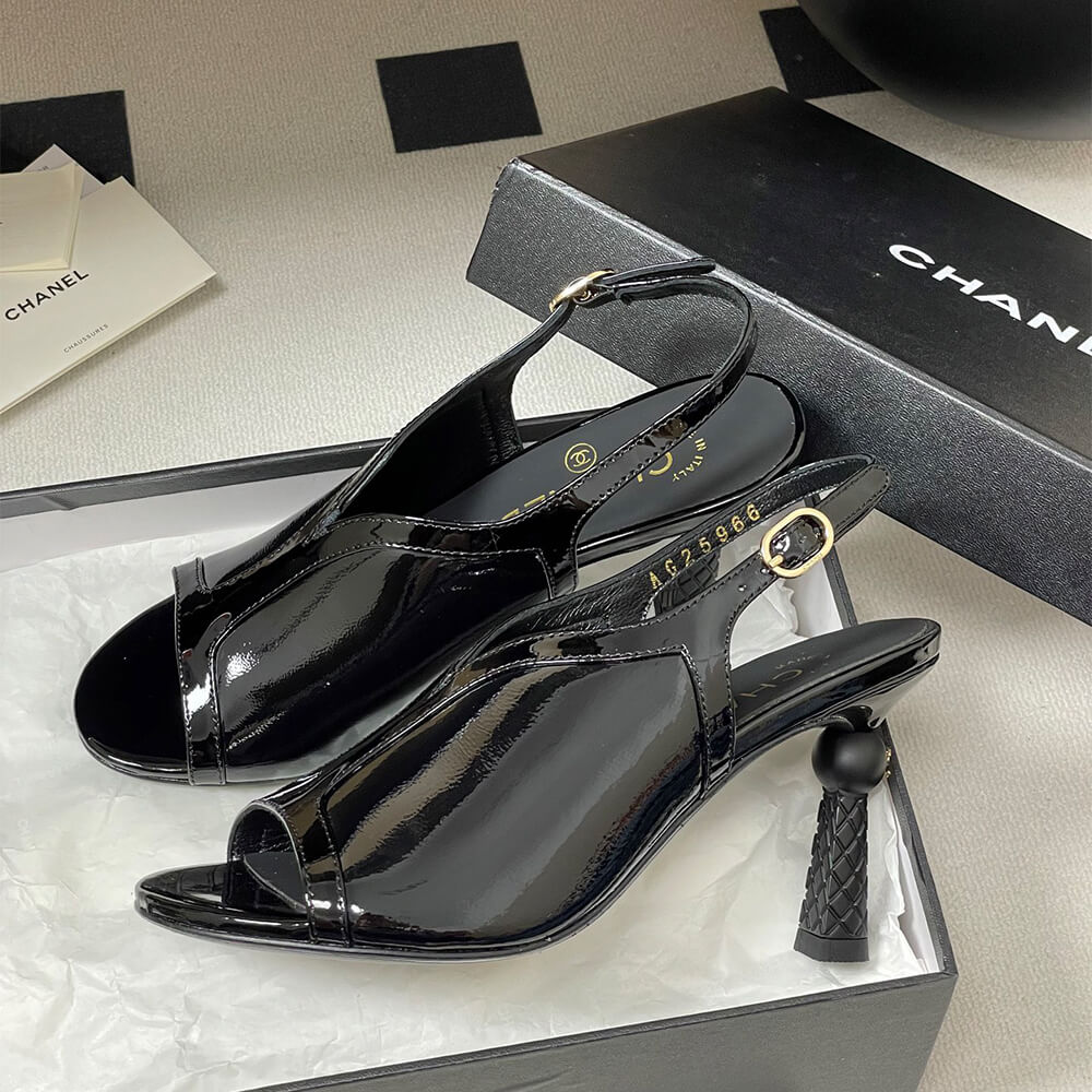 CHANEL Sandals - Top Club