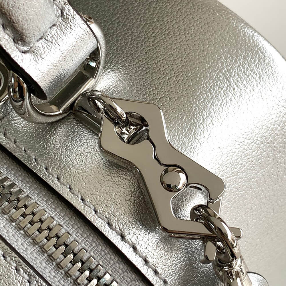 GUCCI BLONDIE TOP HANDLE BAG - Top Club