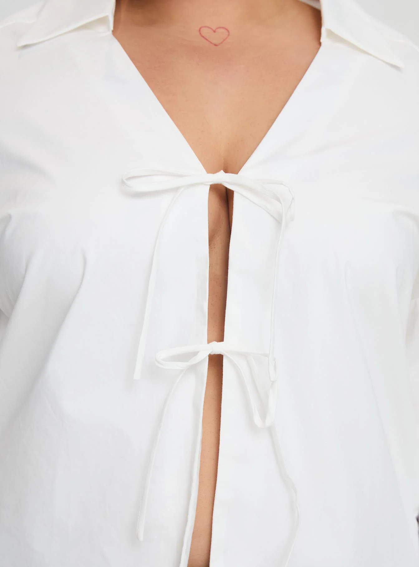 Rinon Long Sleeve Top White Curve