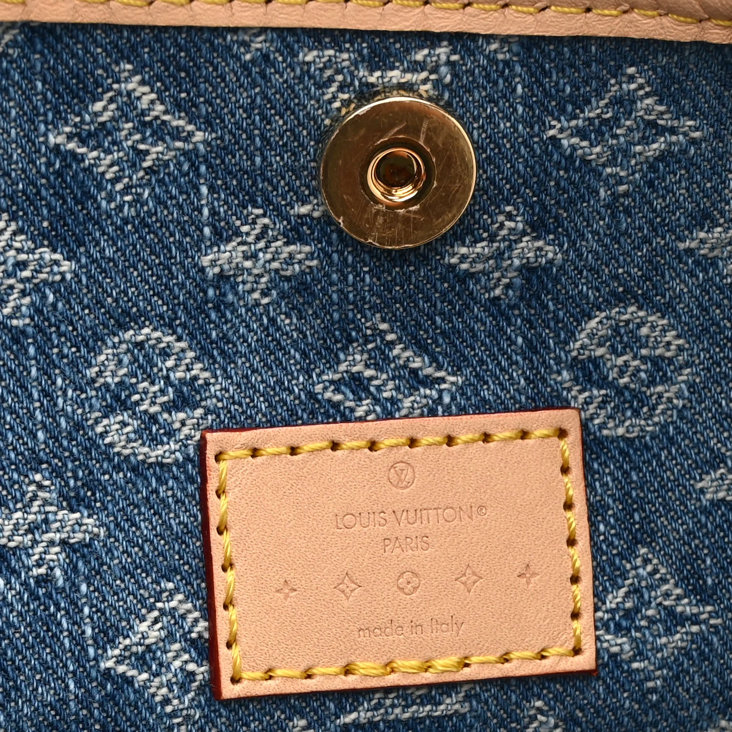Monogram Denim CarryAll MM Blue - Top Club