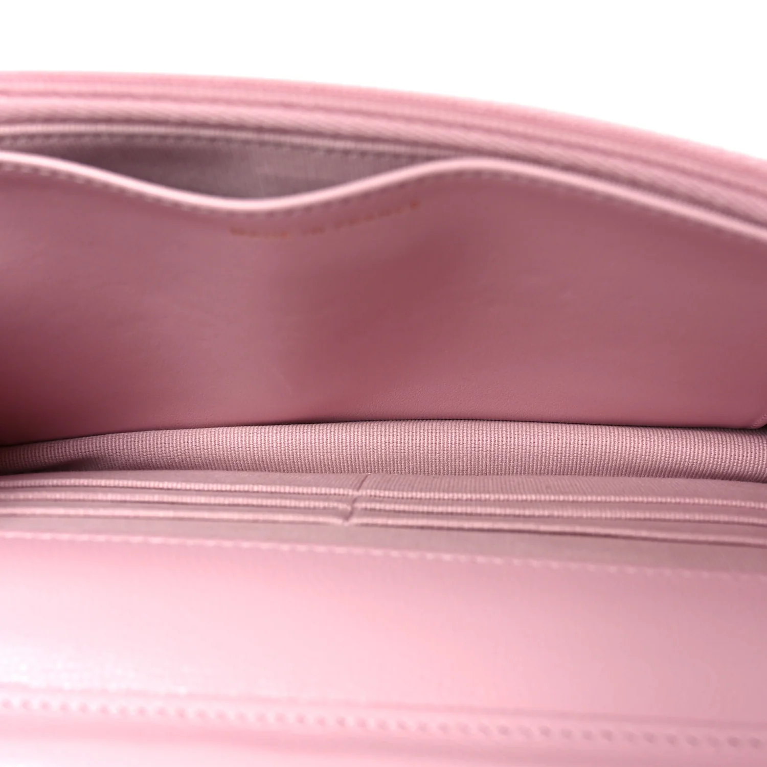 Caviar Quilted Textured CC Wallet on Chain WOC Light Pink - Top Club