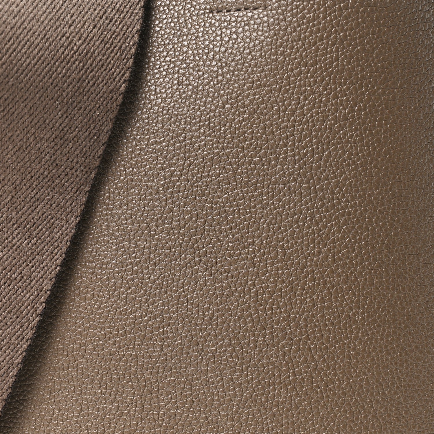 Soft Grained Calfskin Small Sangle Bucket Bag Taupe - Top Club
