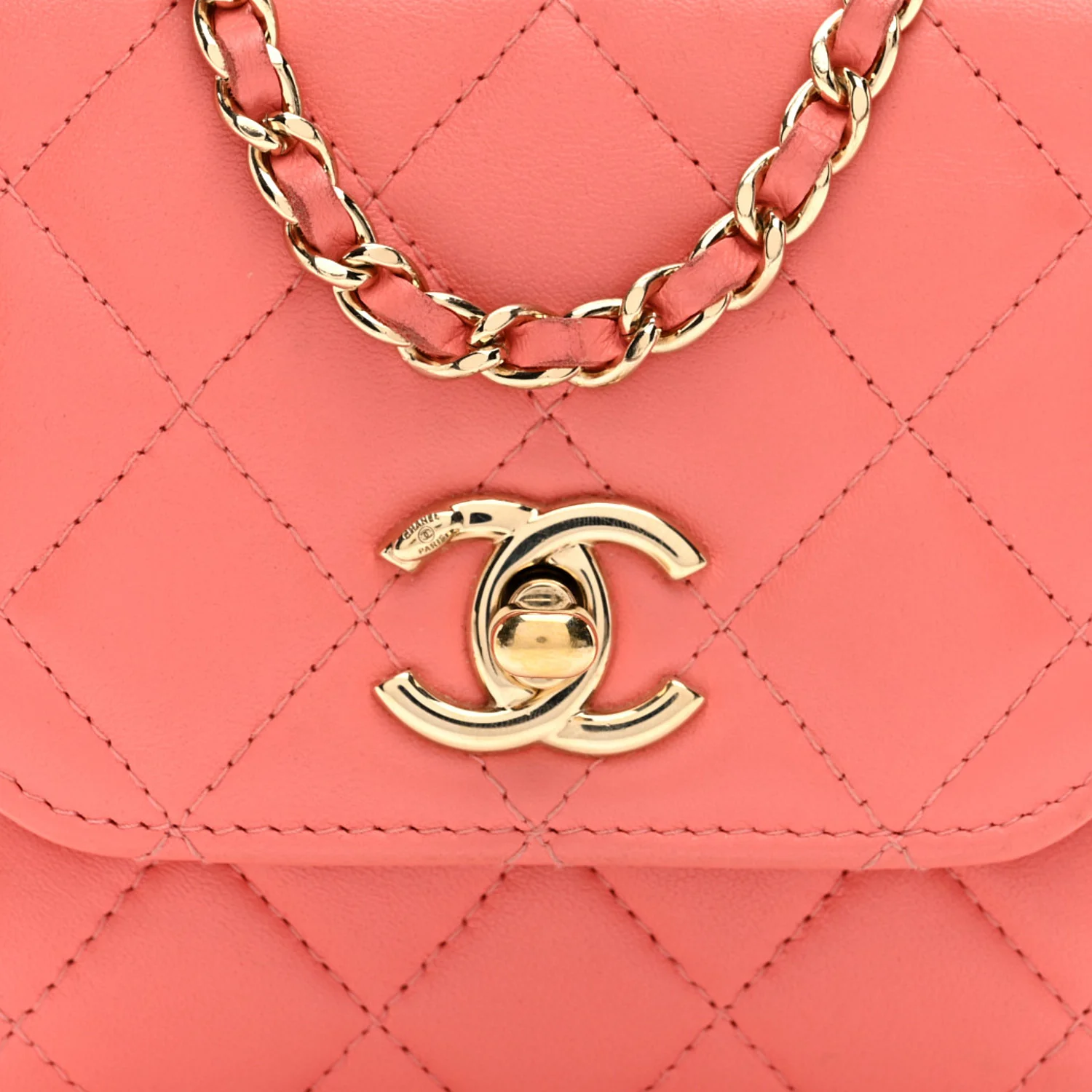 Lambskin Quilted Mini Trendy CC Clutch With Chain Coral Pink - Top Club