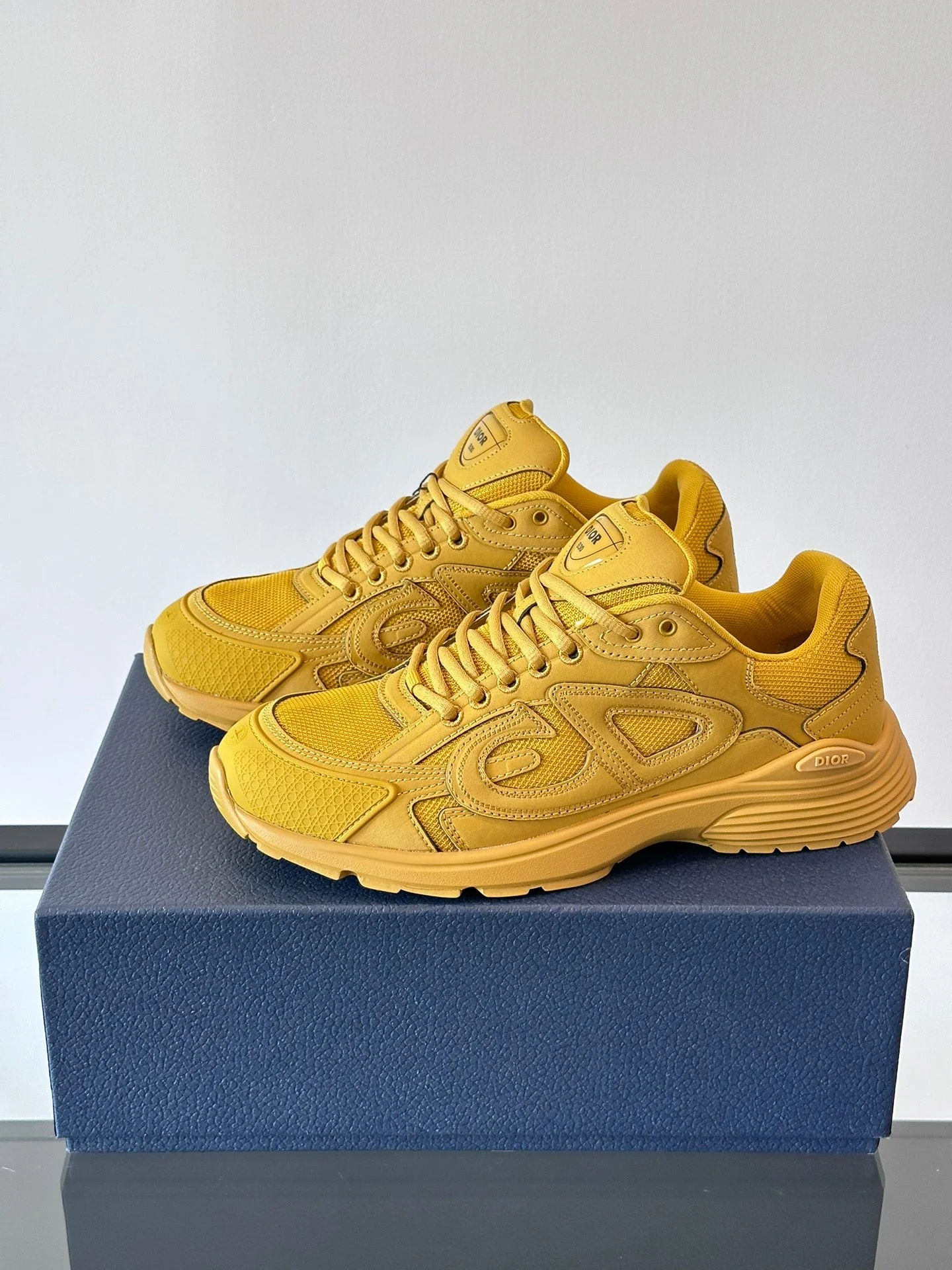 STONE ISLAND x DIOR B30 YELLOW - Sneaker Replica Workshop