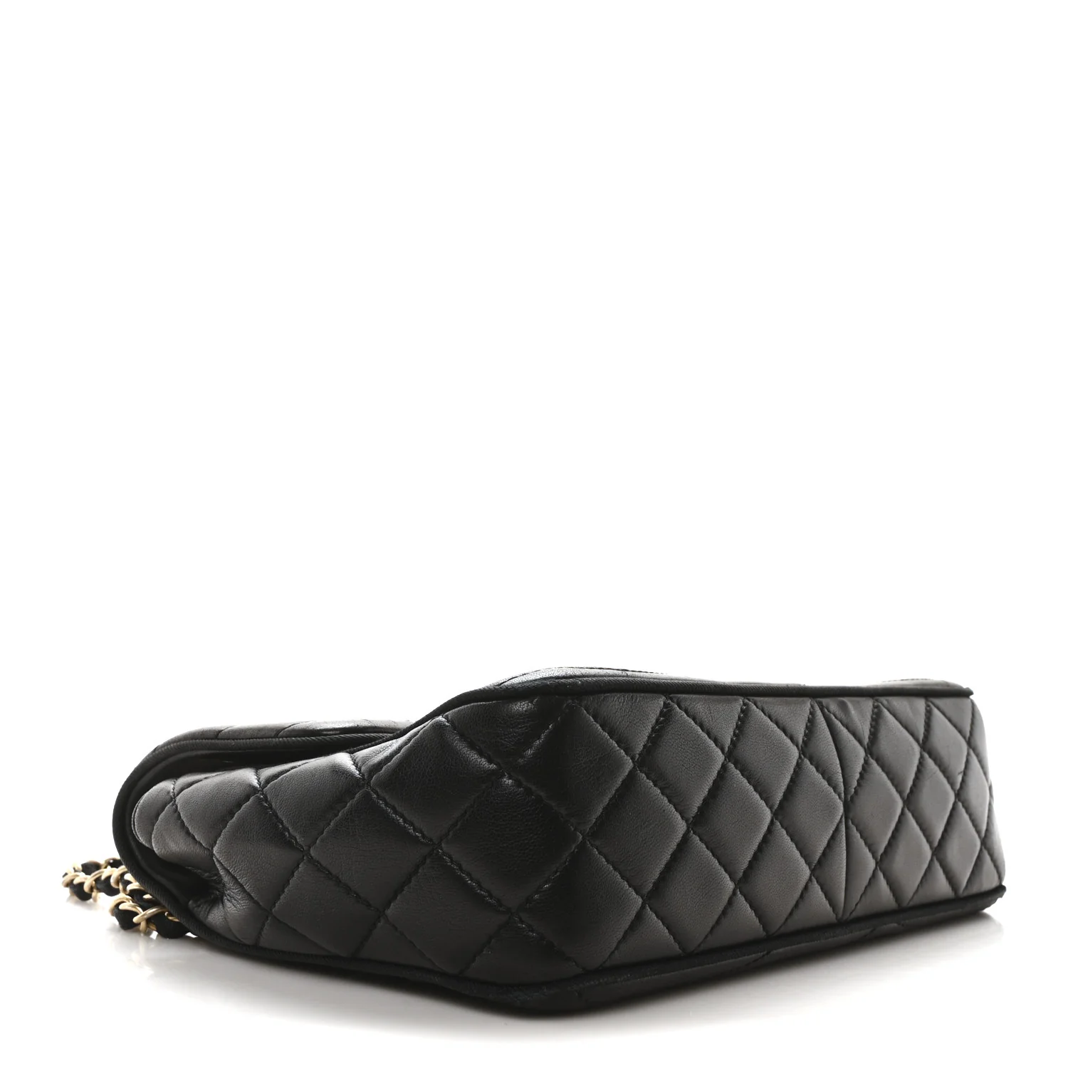 Lambskin Scallop Quilted Medium Pagoda Flap Black - Top Club