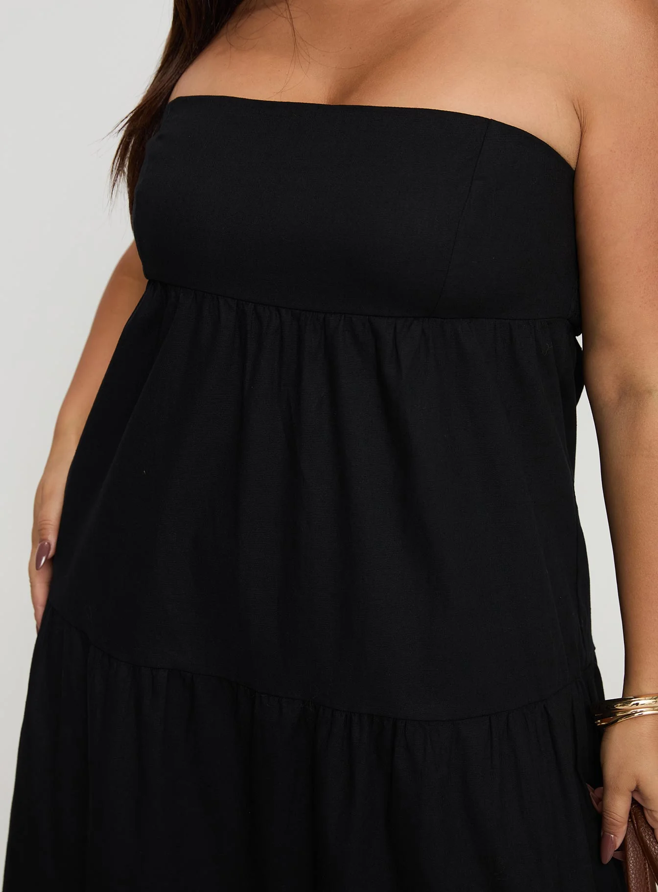 Osment Maxi Dress Black Curve