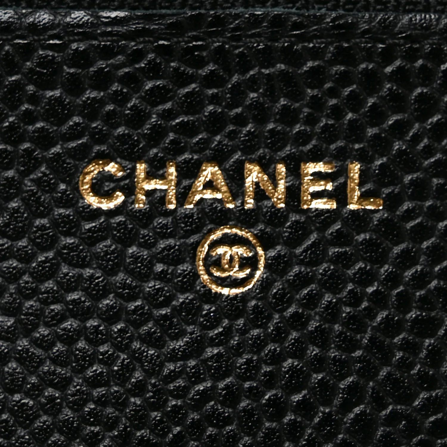 Caviar Quilted Wallet on Chain WOC Black - Top Club