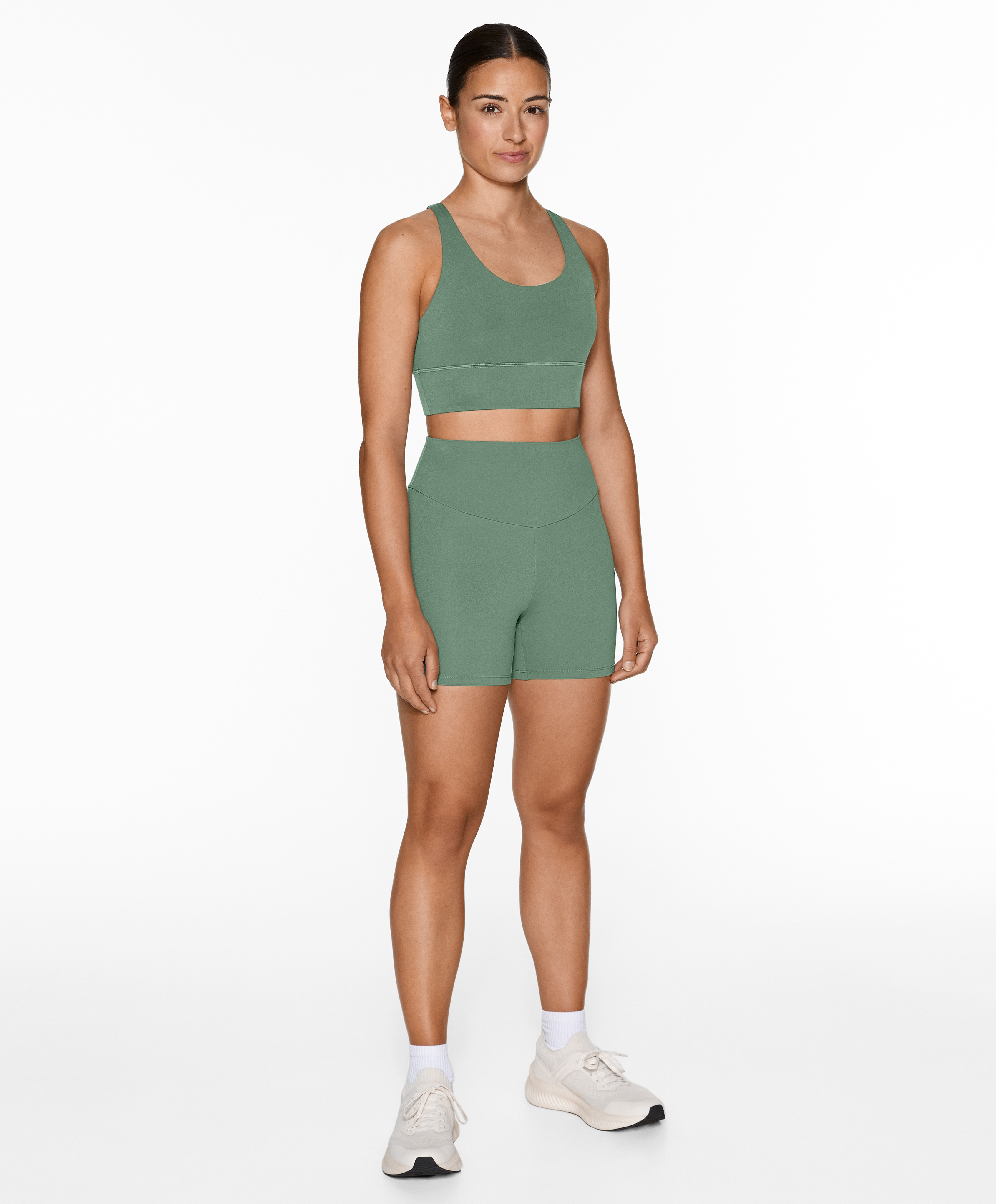 OYSHO Comfortlux high-rise 10cm hot pants
