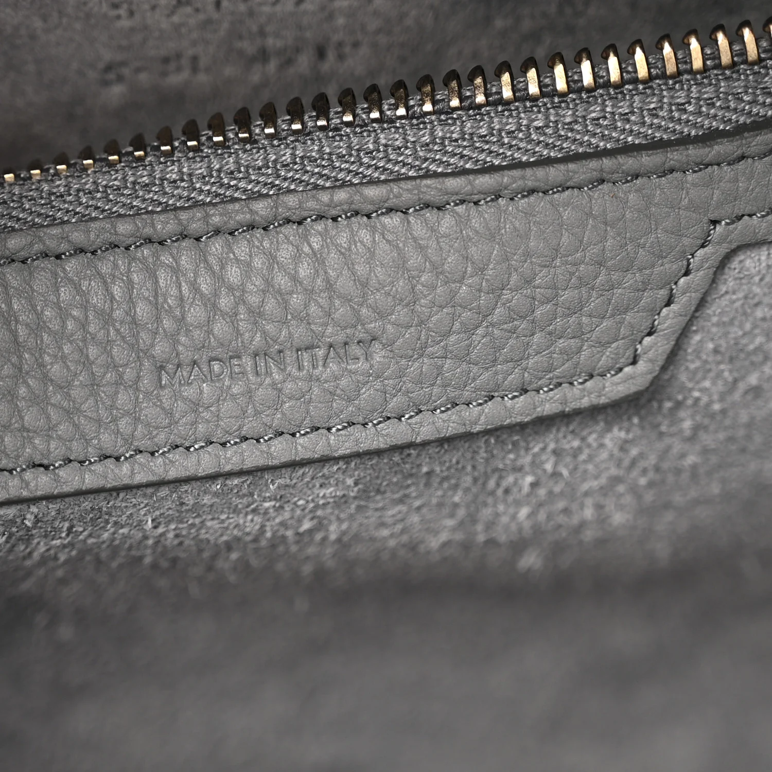 Baby Drummed Calfskin Micro Luggage Kohl - Top Club
