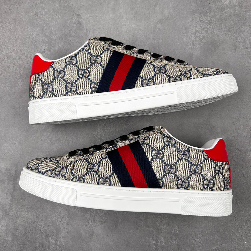 GUCCI Women s Gucci Ace sneaker with Web - Top Club