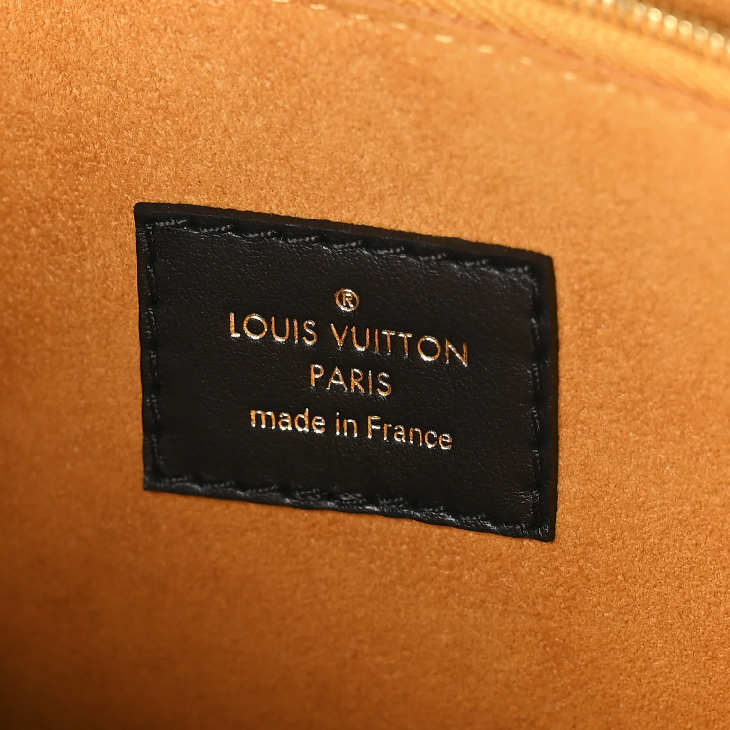 Calfskin Monogram Tufting On My Side Black - Top Club