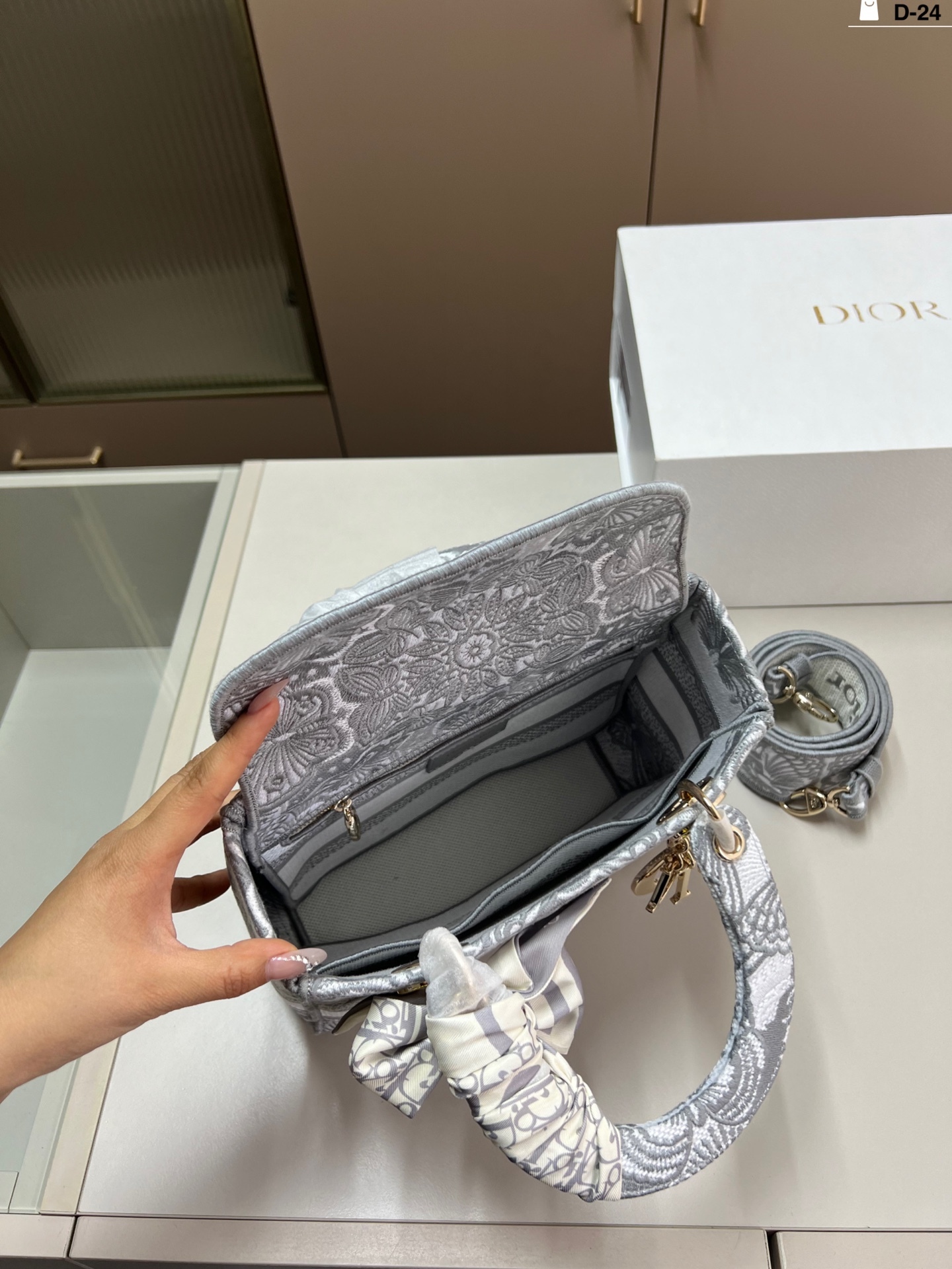 D new arrival lady bag size: 24*20 cm - Top Club