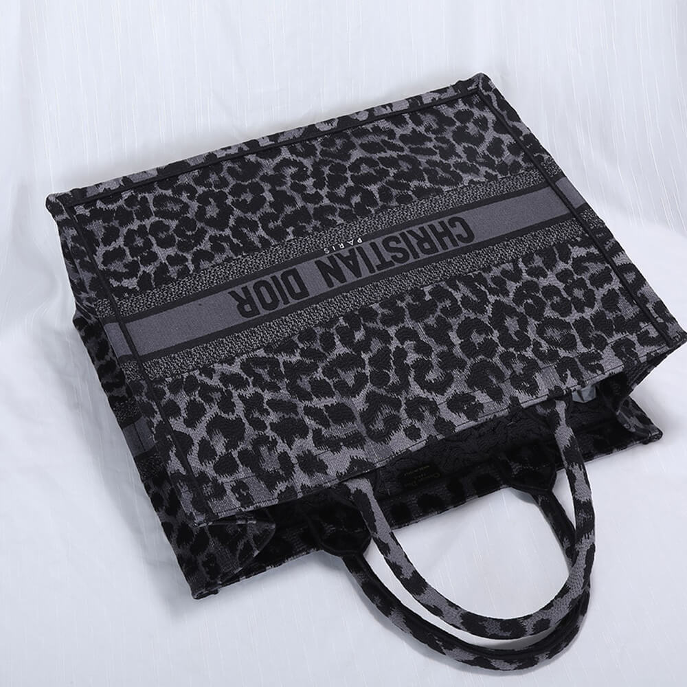 LARGE DIOR BOOK TOTE - Top Club