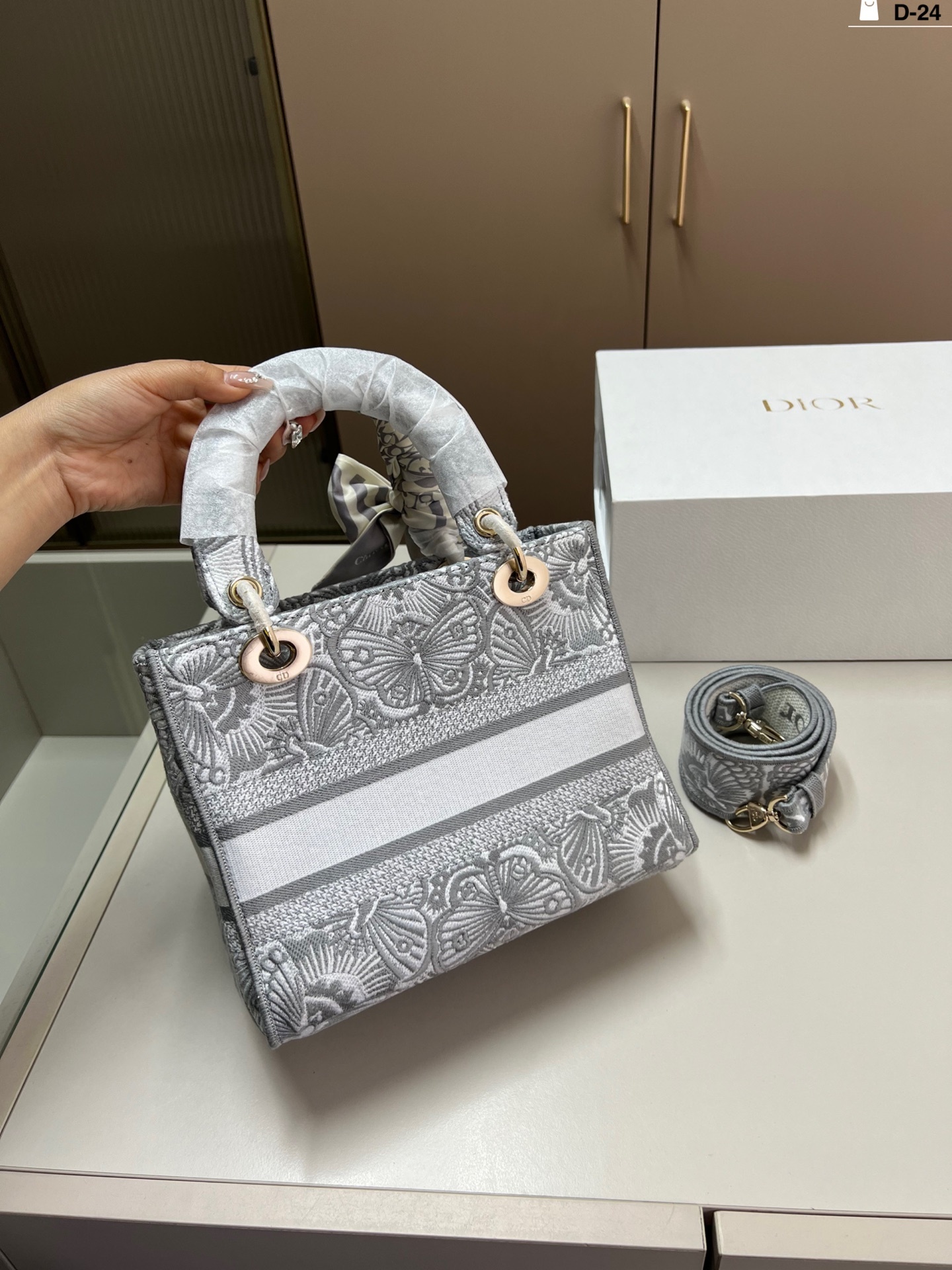 D new arrival lady bag size: 24*20 cm - Top Club