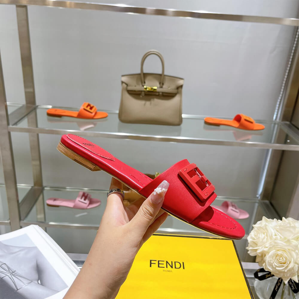 Fendi Baguette Slides - Top Club