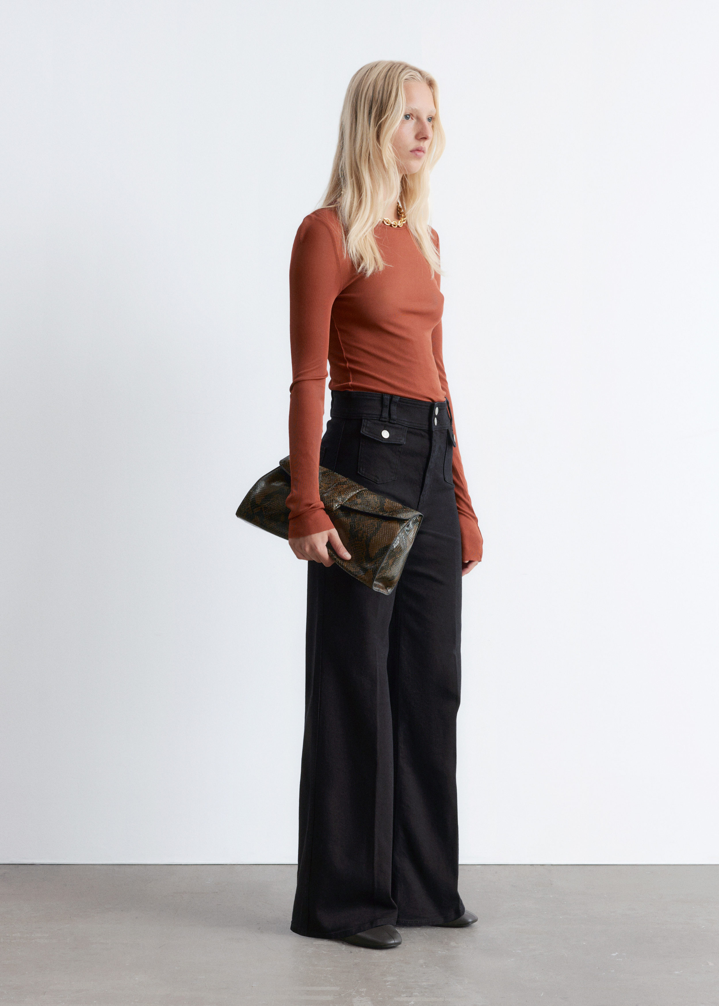 & Other Stories PRESS-CREASE FLARED JEANS