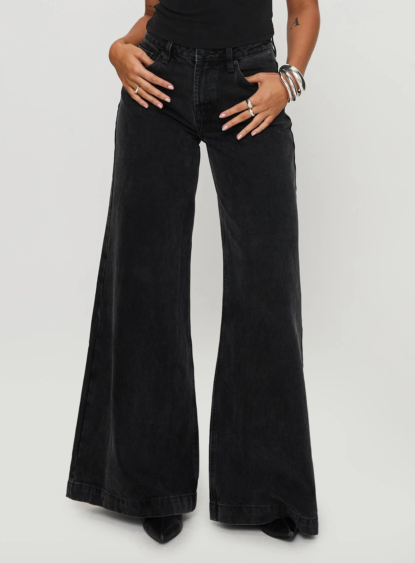 Toby Low Rise Baggy Jeans Charcoal