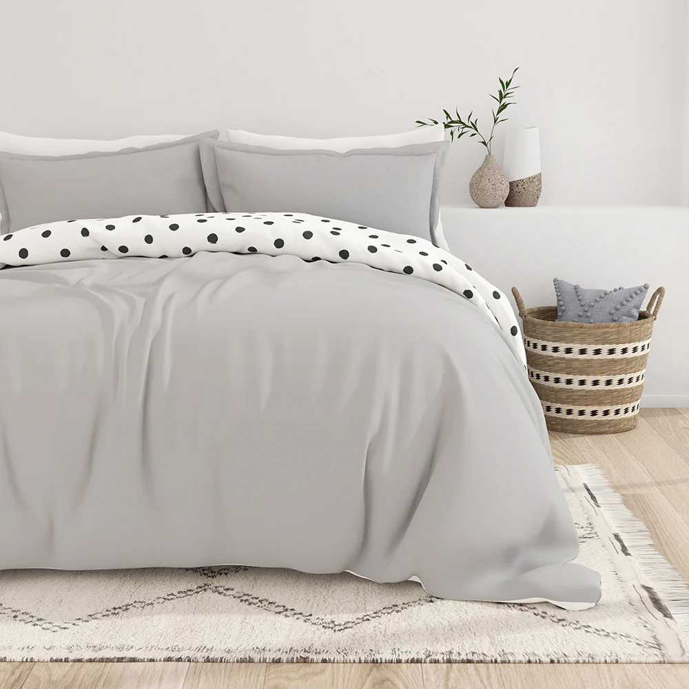 Painted Polkadot Pattern 3-Piece Reversible Duvet Cover Set (Sale)