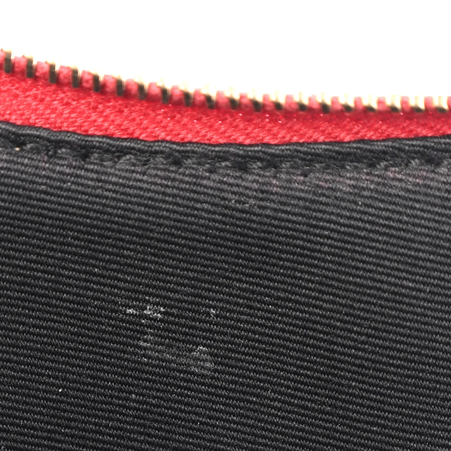 Patent Heart Monogram Crossbody Red - Top Club
