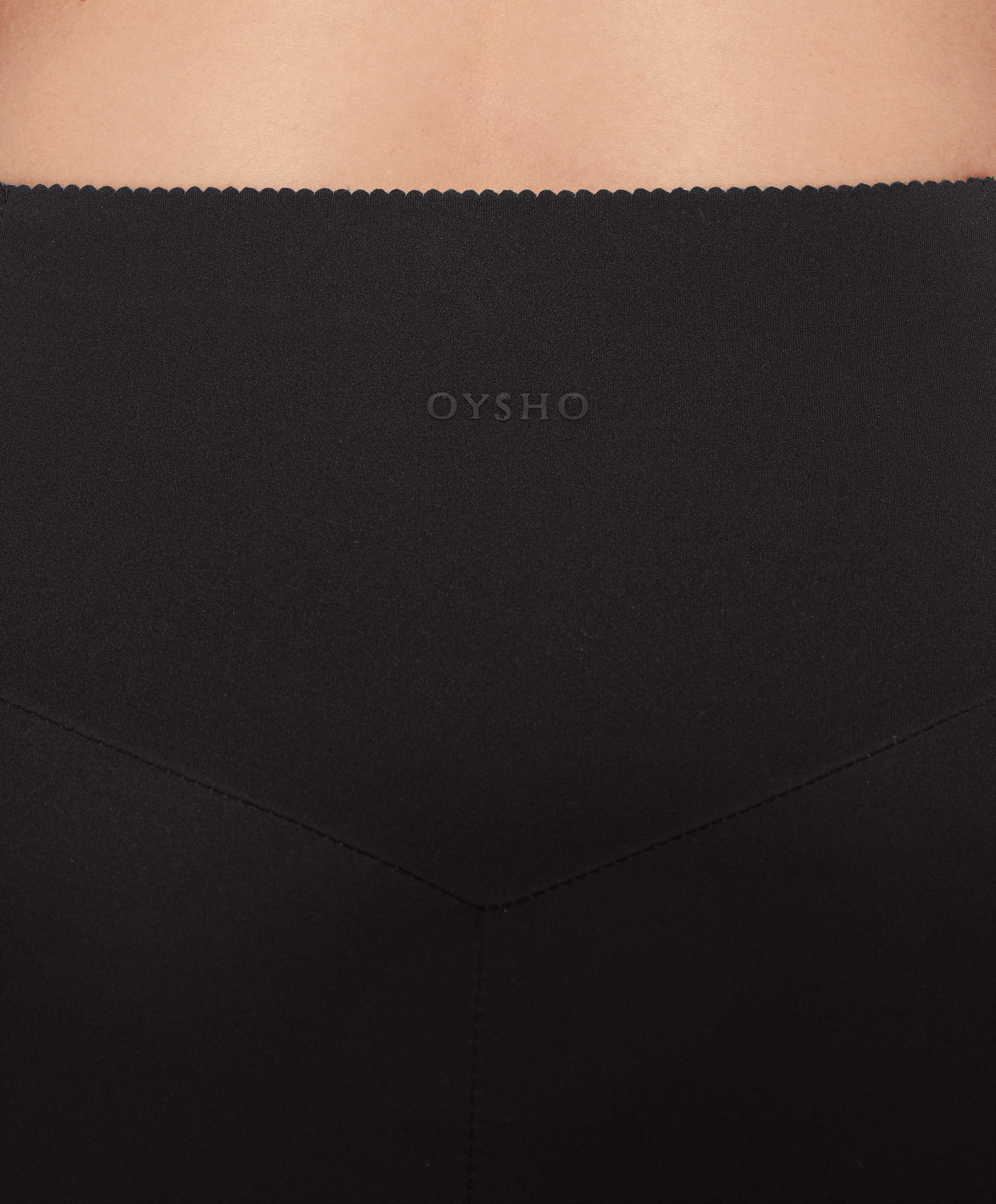 OYSHO Compressive pocket 20cm cycle leggings
