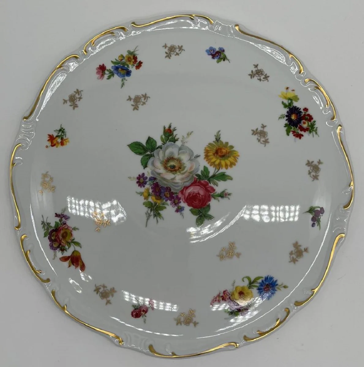 Luxury Baroque Porcelain Cake Plate White / Multicolored / Gold Ø 31 cm - Round Cake Plate - Luxury Baroque Porcelain Accessories - Reichenbach Porcelain - Made in Germany