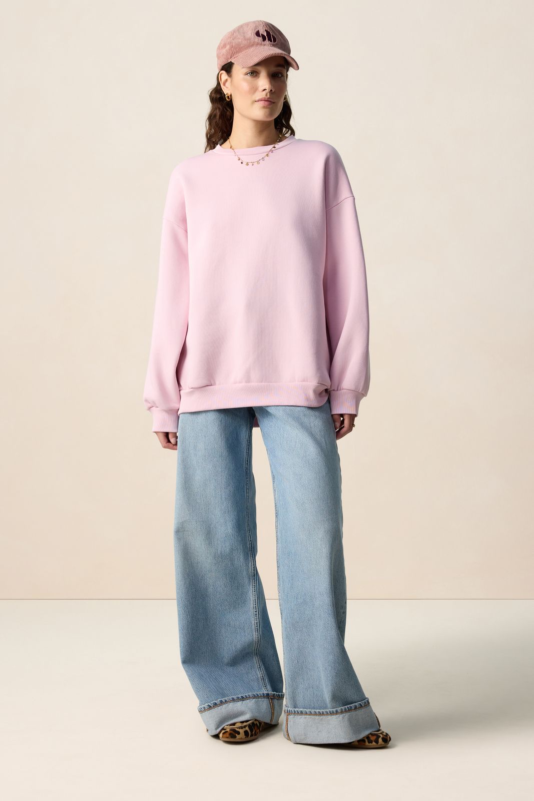 Lichtroze oversized sweater