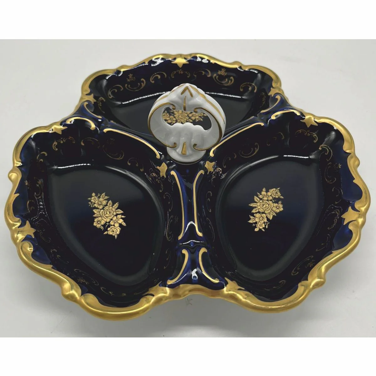 Luxury baroque porcelain serving bowl with carrying handle Ø 25 cm - Reichenbach porcelain