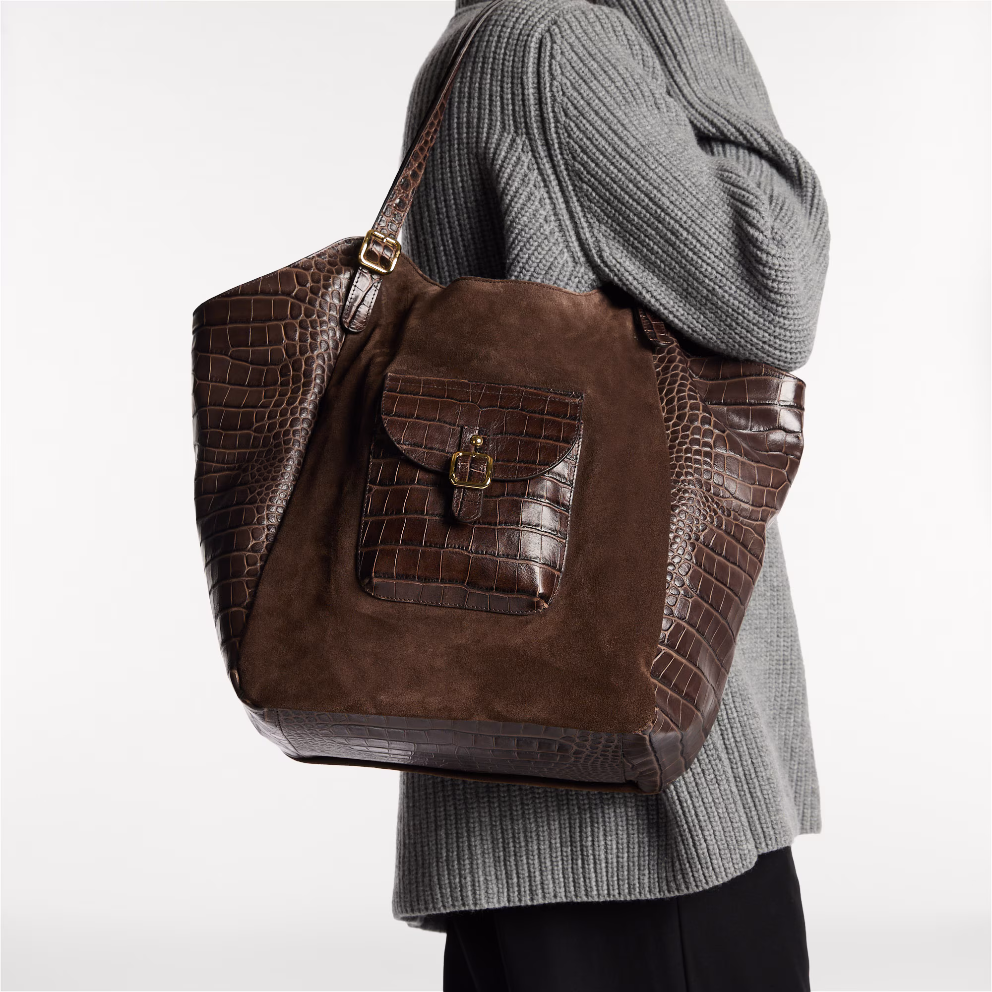 HyperbolaOversized Shoulder Bag