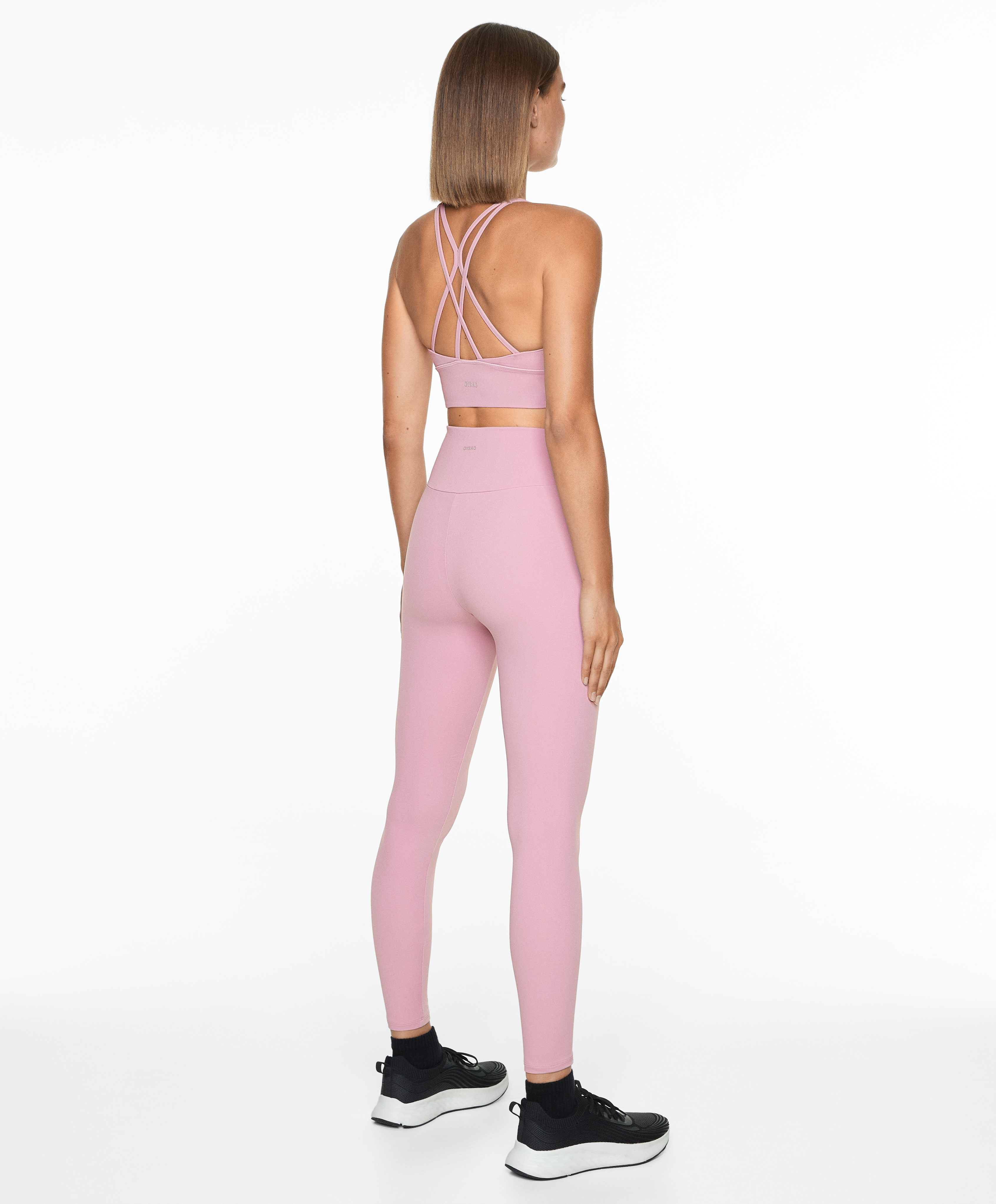 OYSHO Medium-support comfortlux sports bra with cups