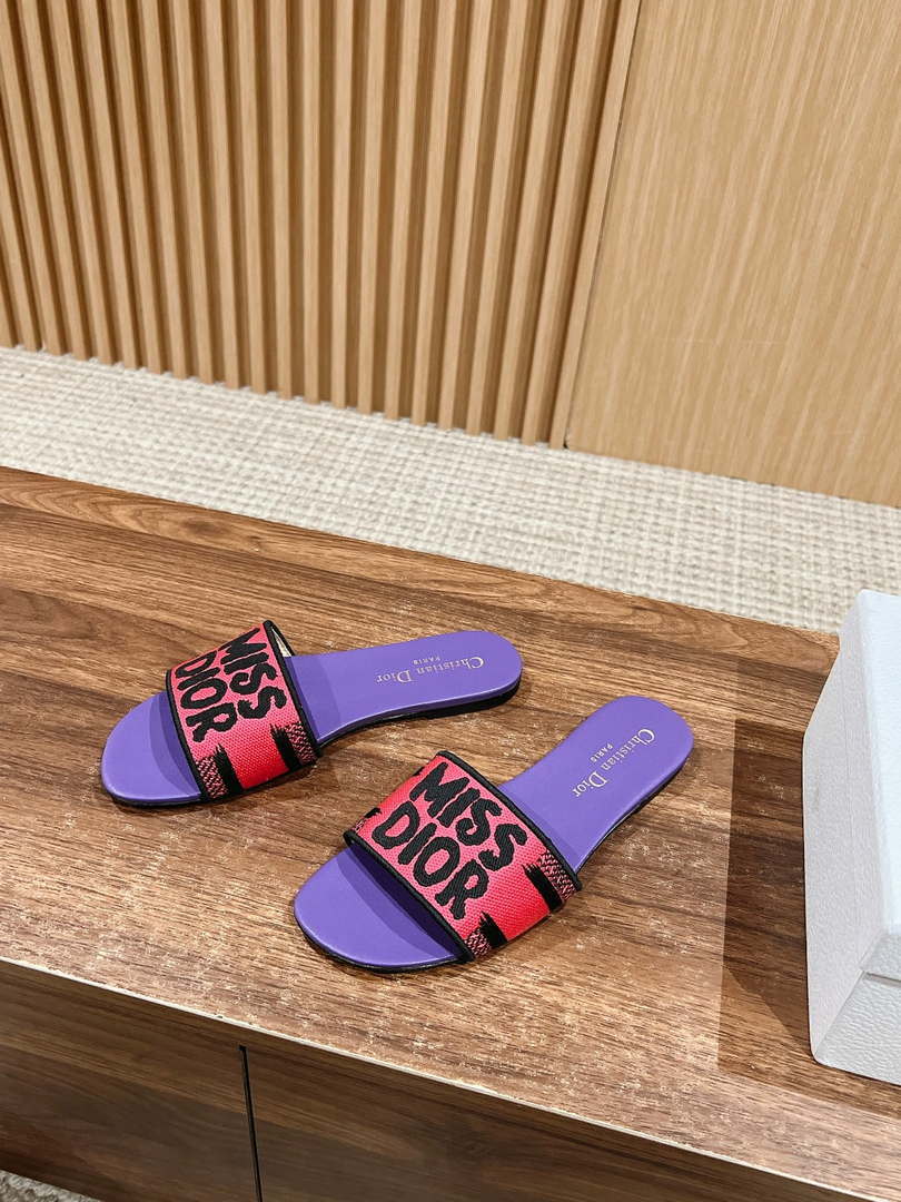 Dior KCO109EZO Dway Slide Embroidered Cotton Miss Dior Allover Motif Shoes D82994 - Sneaker Replica Workshop