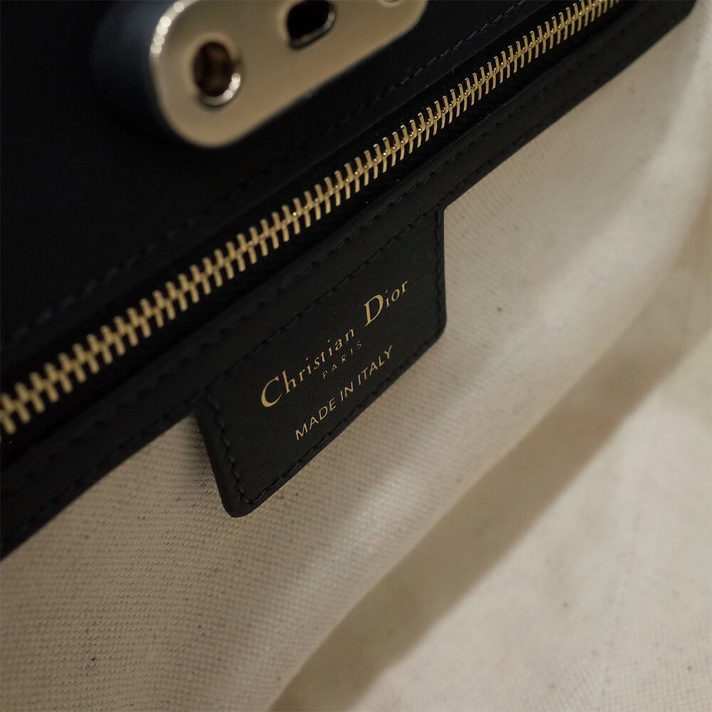 MEDIUM DIOR KEY BAG - Top Club