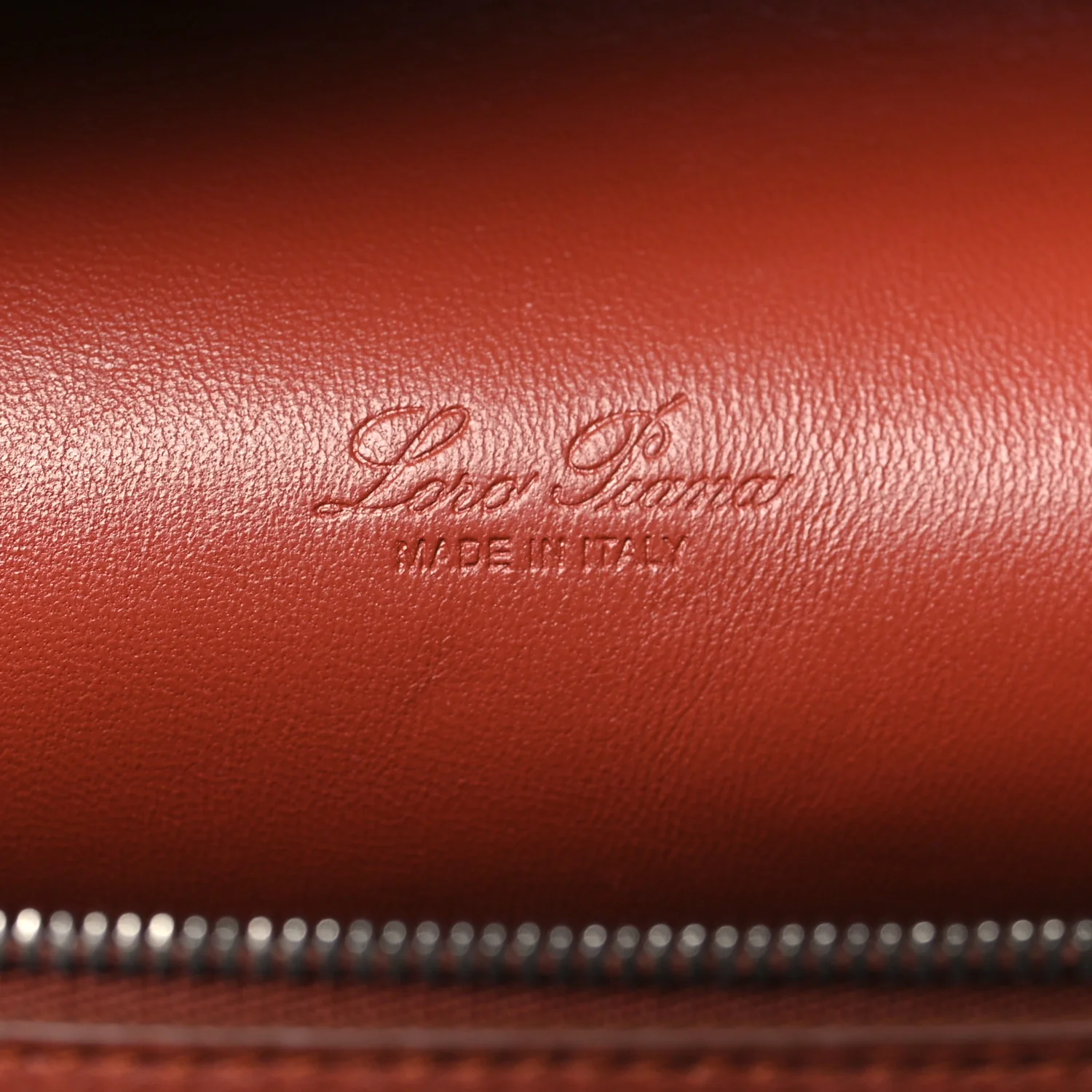 Tender Calfskin Extra Pocket L27 Kummel - Top Club