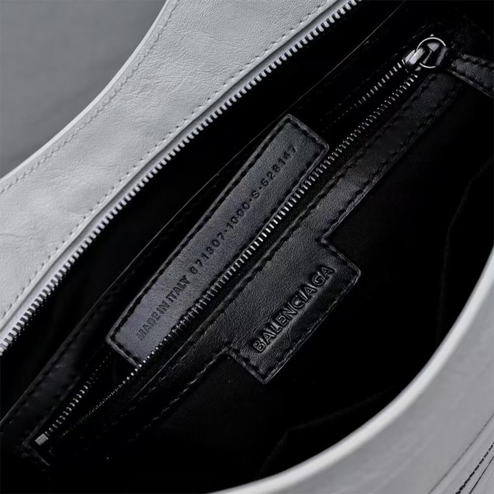 Balenciaga Women s Le City Bag Medium(HIGH-END GRADE) - Top Club