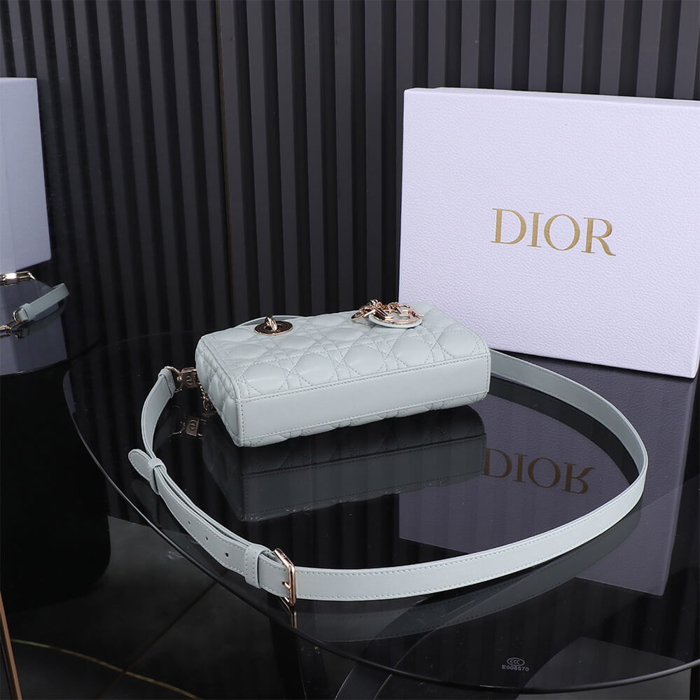 Dior Small Lady D-Joy Bag(HIGH-END GRADE) - Top Club