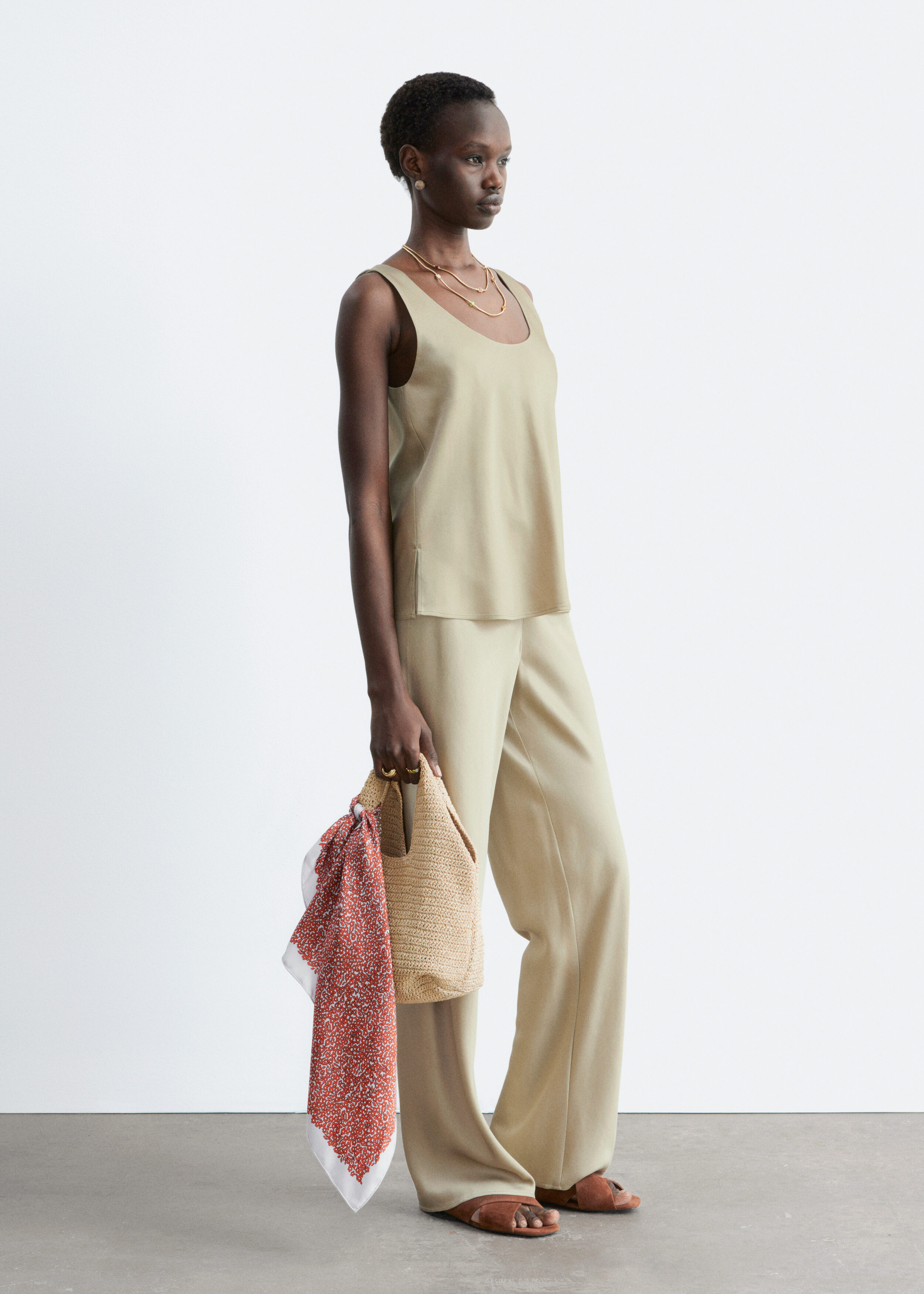 & Other Stories SCOOP NECK TANK TOP