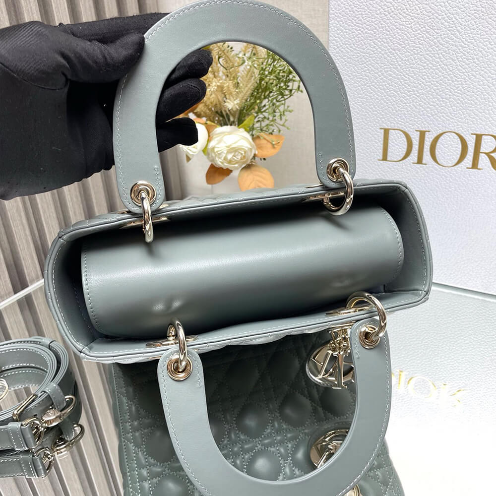 Medium Lady Dior Bag - Top Club