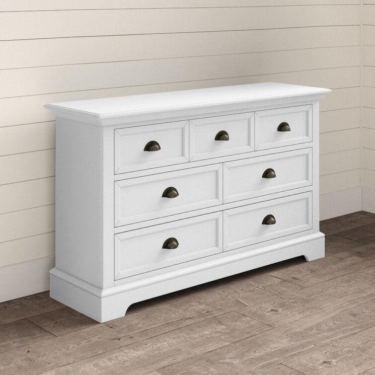 Alicea 7 - Drawer Dresser