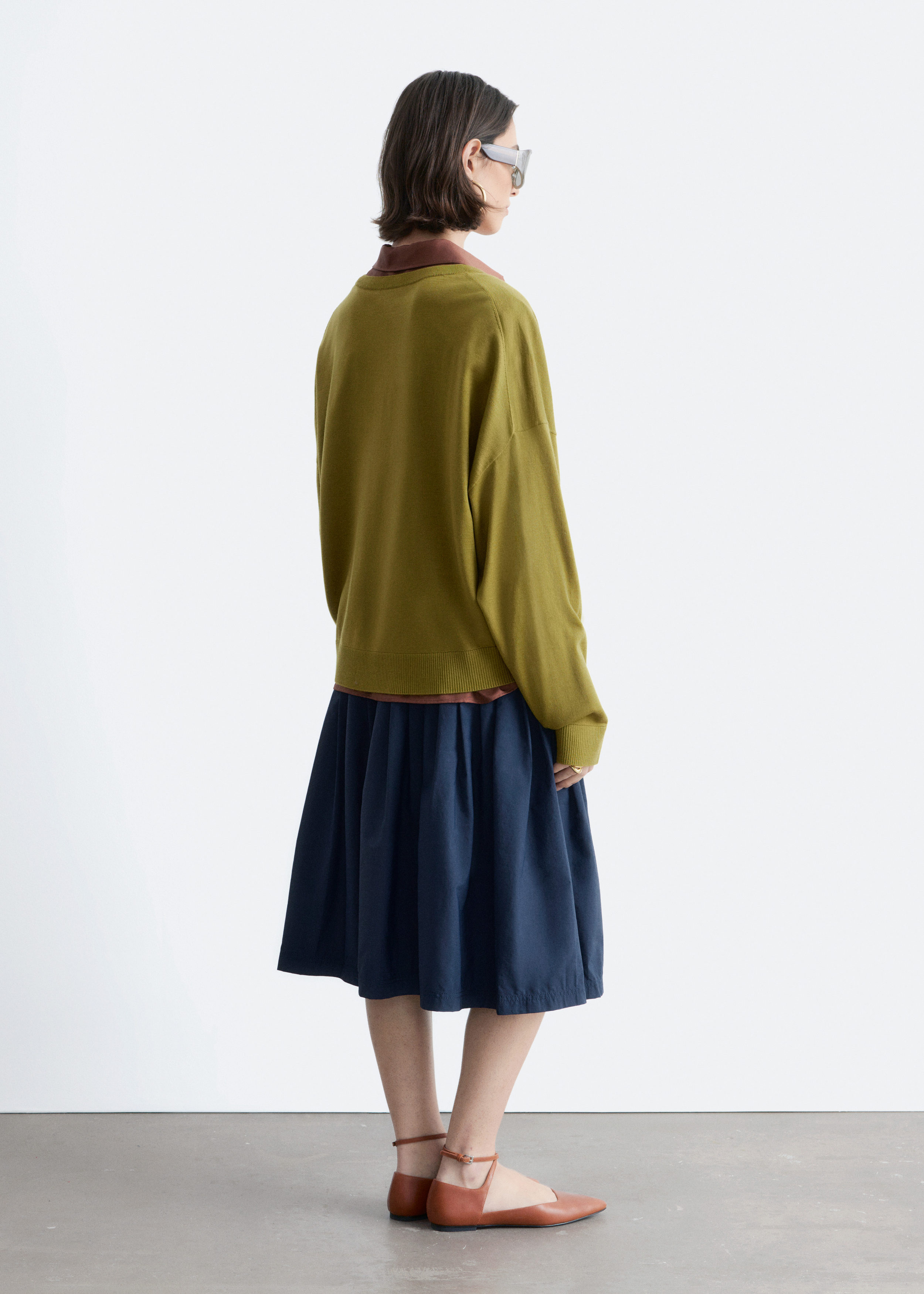 & Other Stories V-NECK MERINO WOOL JUMPER
