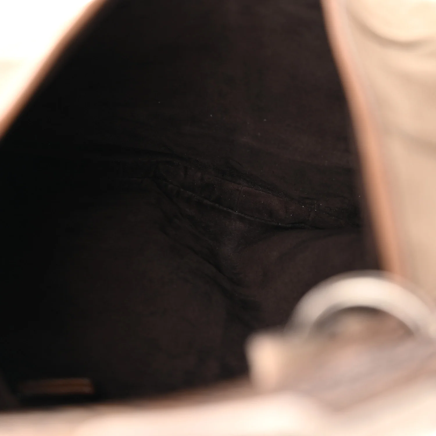 Suede Buffalo Horn Mombasa Hobo Beige - Top Club