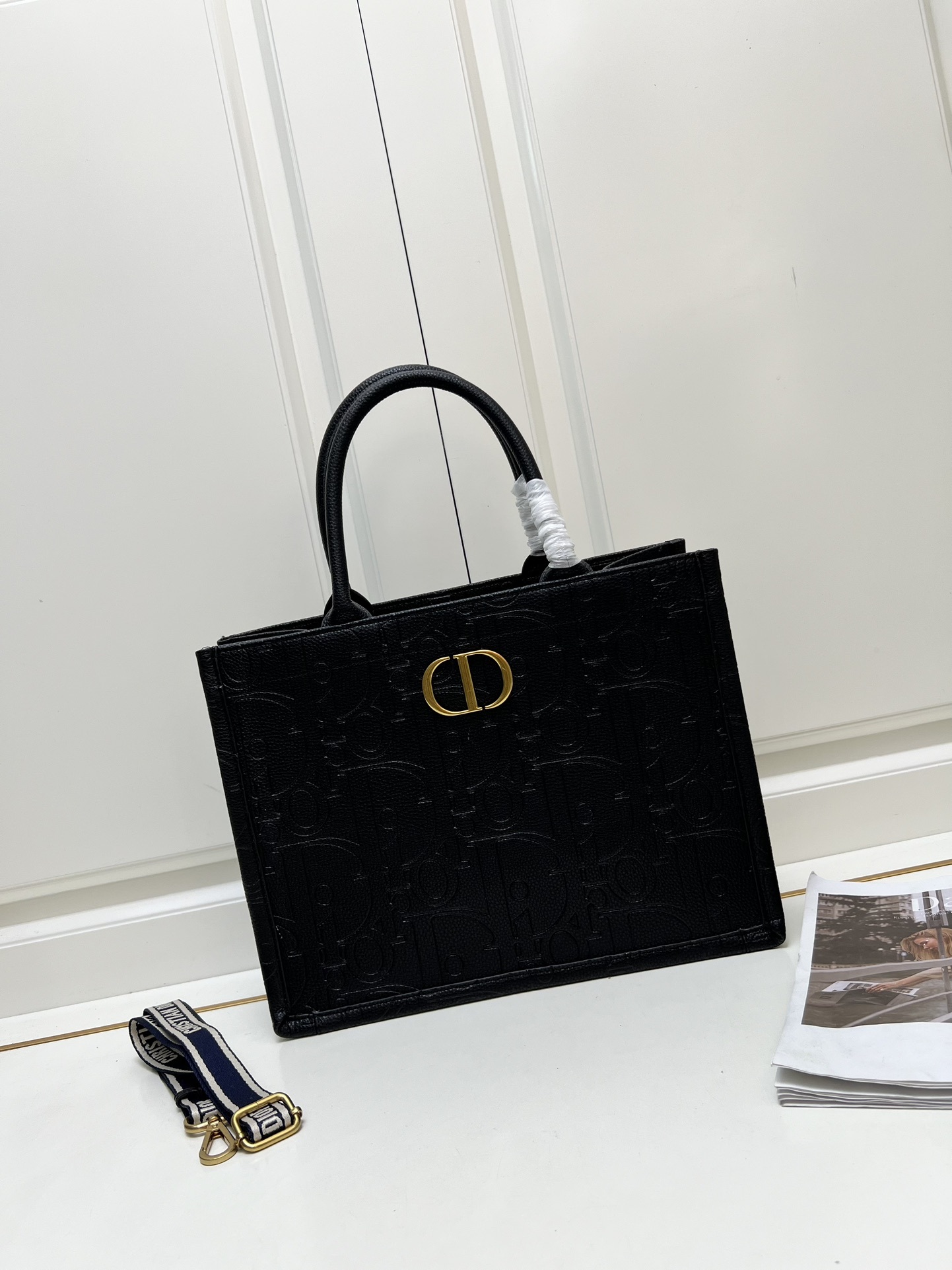 D new arrival book tote bag size: 36.5*28*17.5cm top quality - Top Club