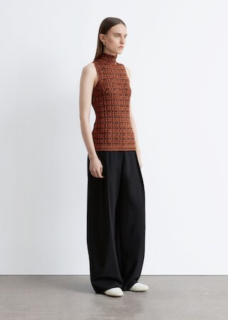& Other Stories KNITTED SLEEVELESS TURTLENECK TOP