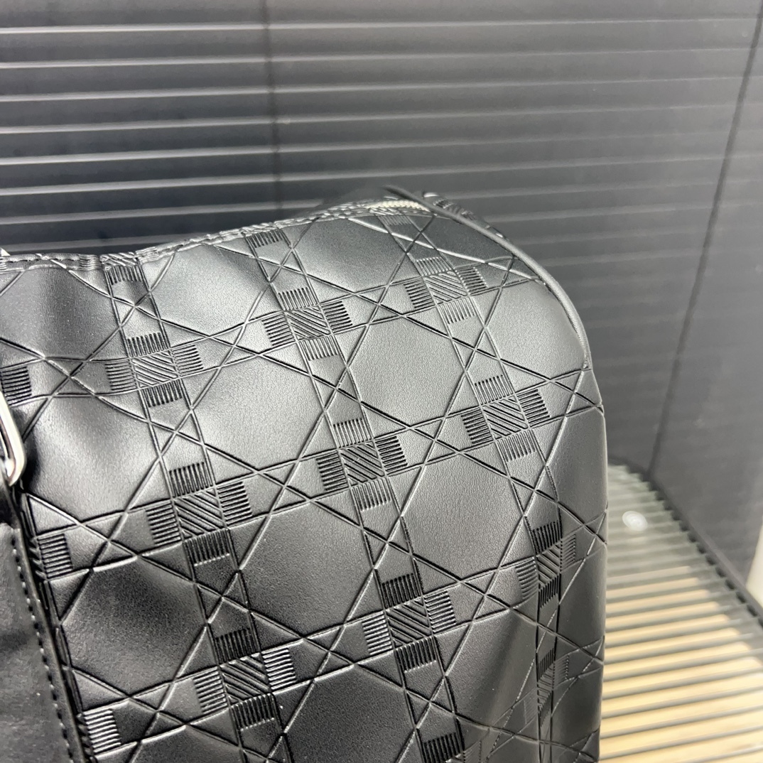 D new arrival travel bag size: 50*28 cm - Top Club