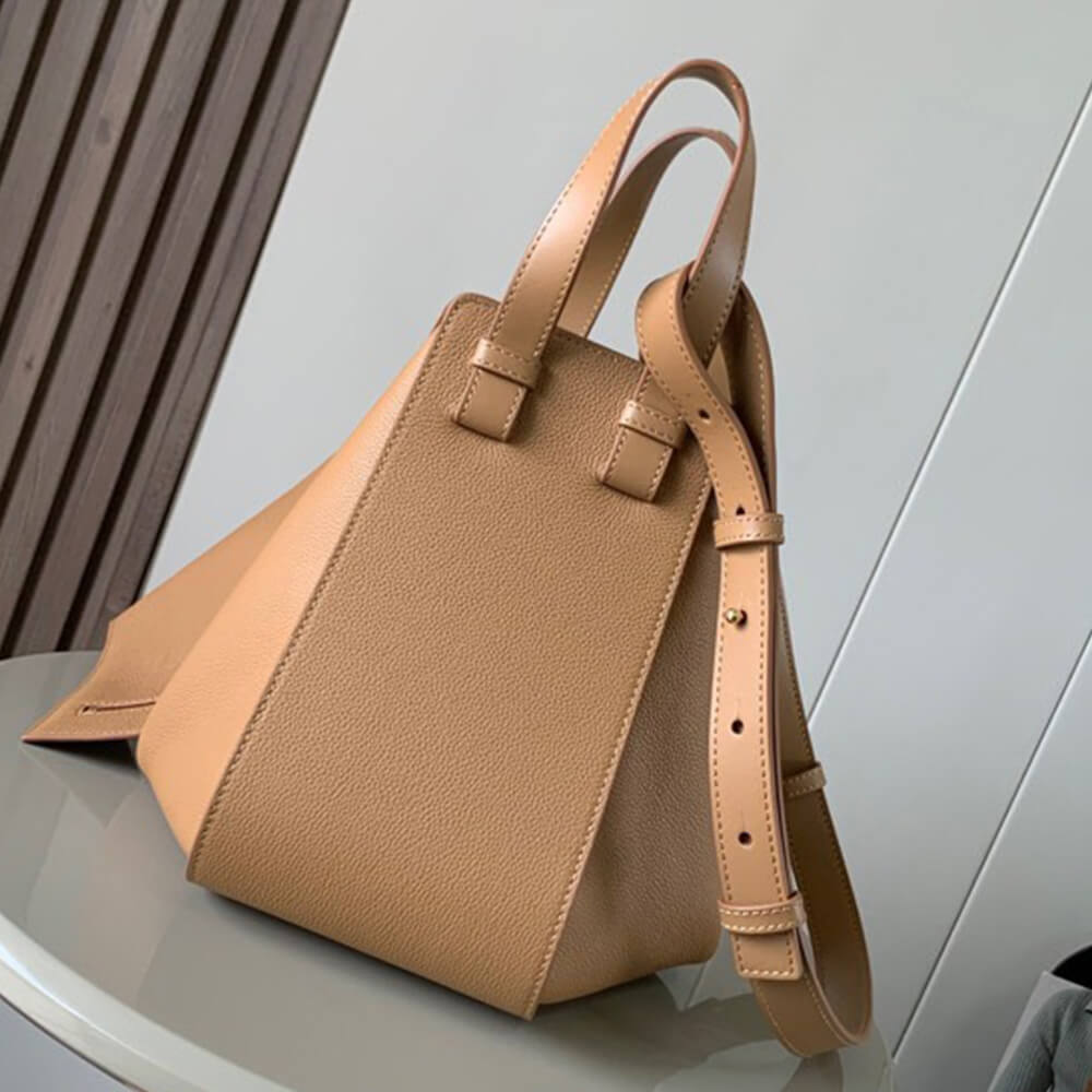 LOEWE Small Hammock bag in soft grained calfskin - Top Club
