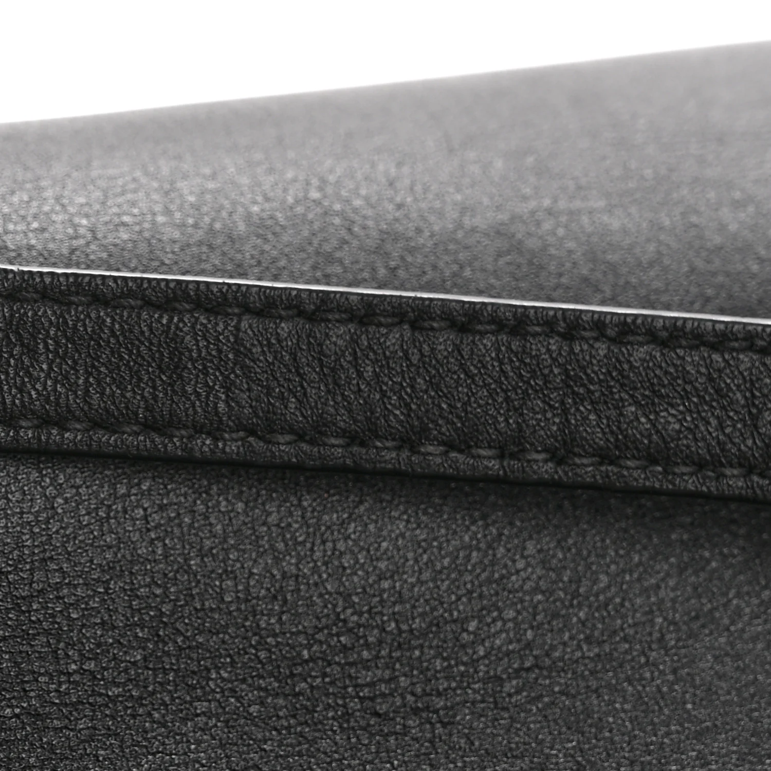 Calfskin Small The Point Triangle Bag Black - Top Club
