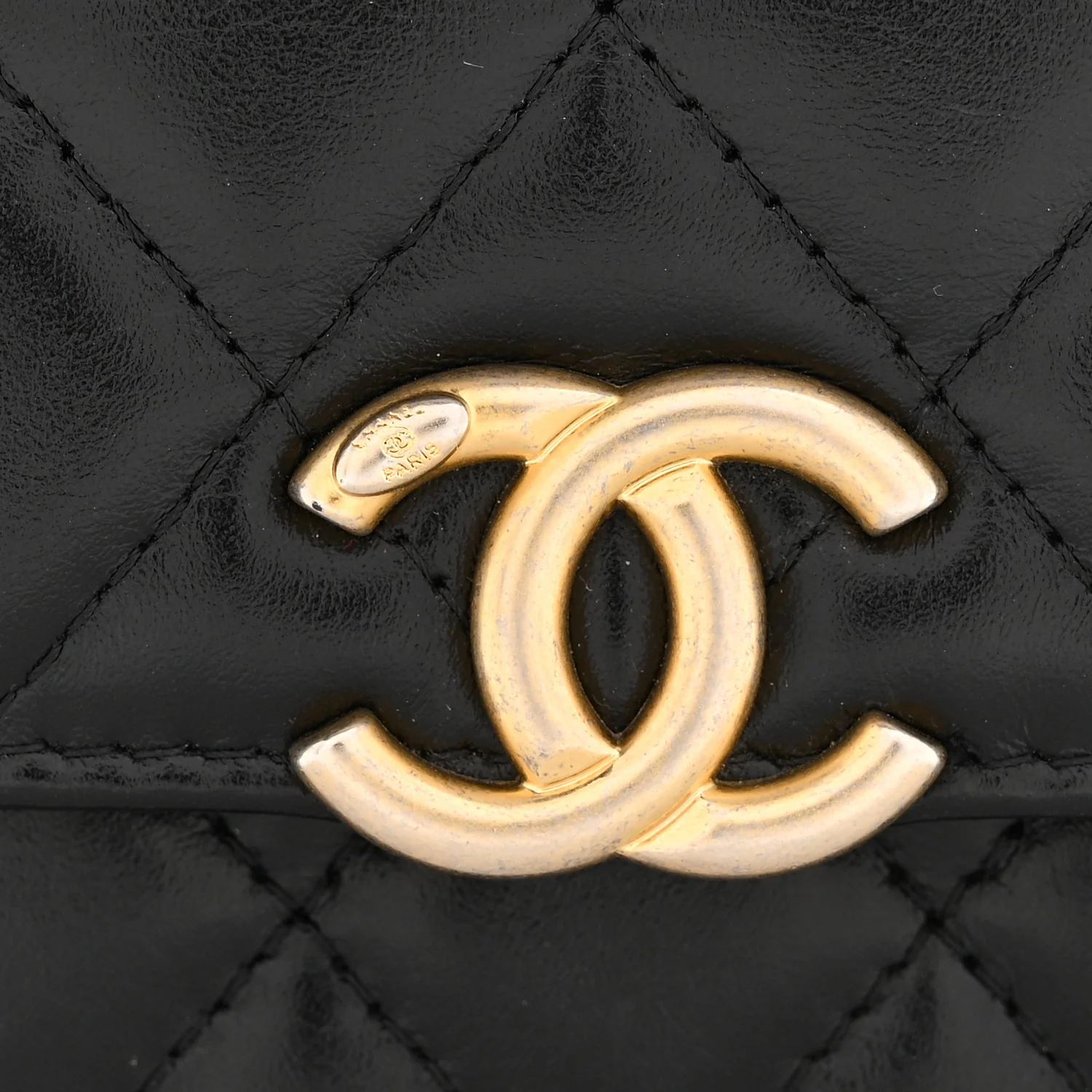 Calfskin Quilted Perfect Fit Coin Purse With Chain Black - Top Club