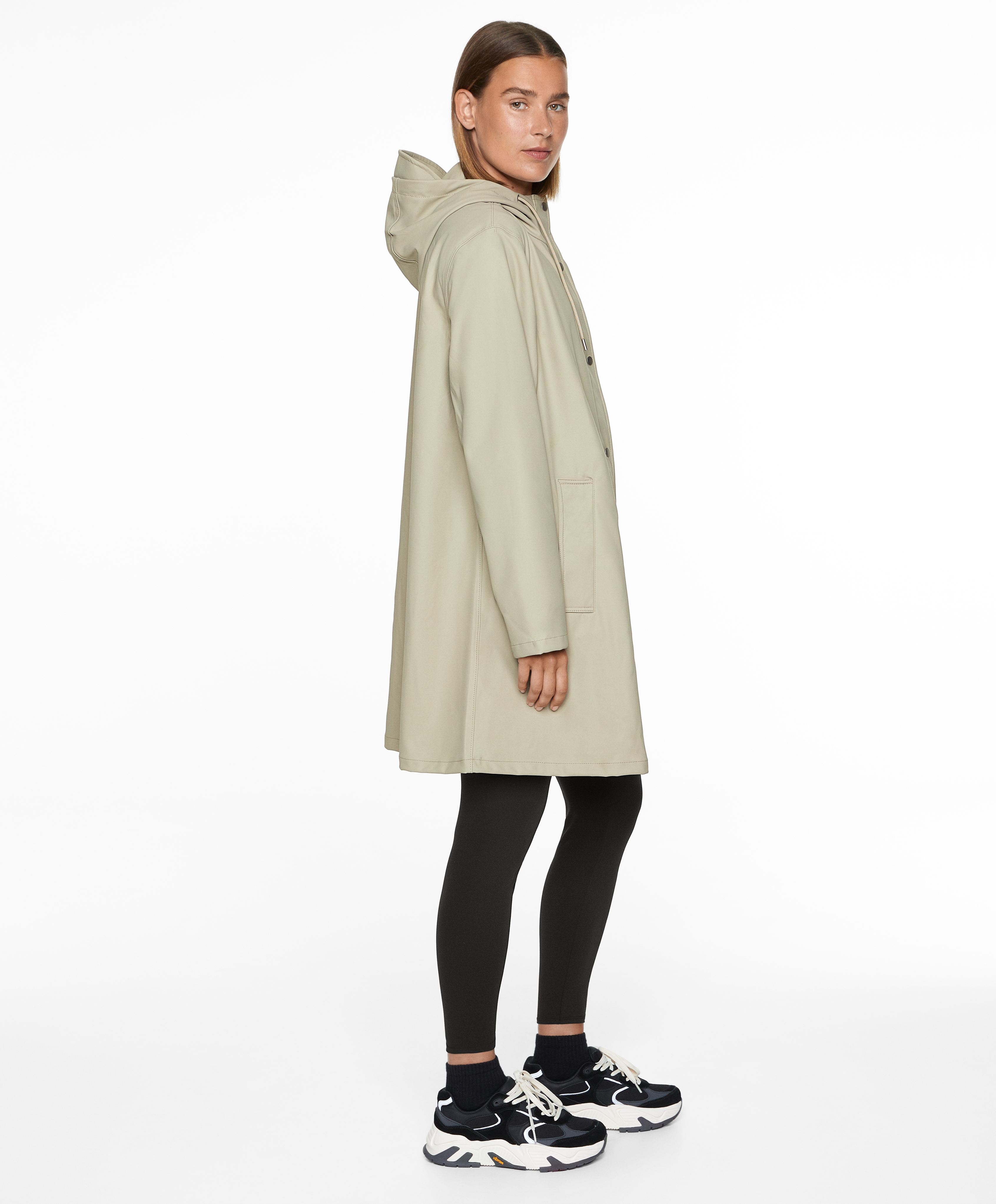 OYSHO Lightweight 3k water-resistant jacket
