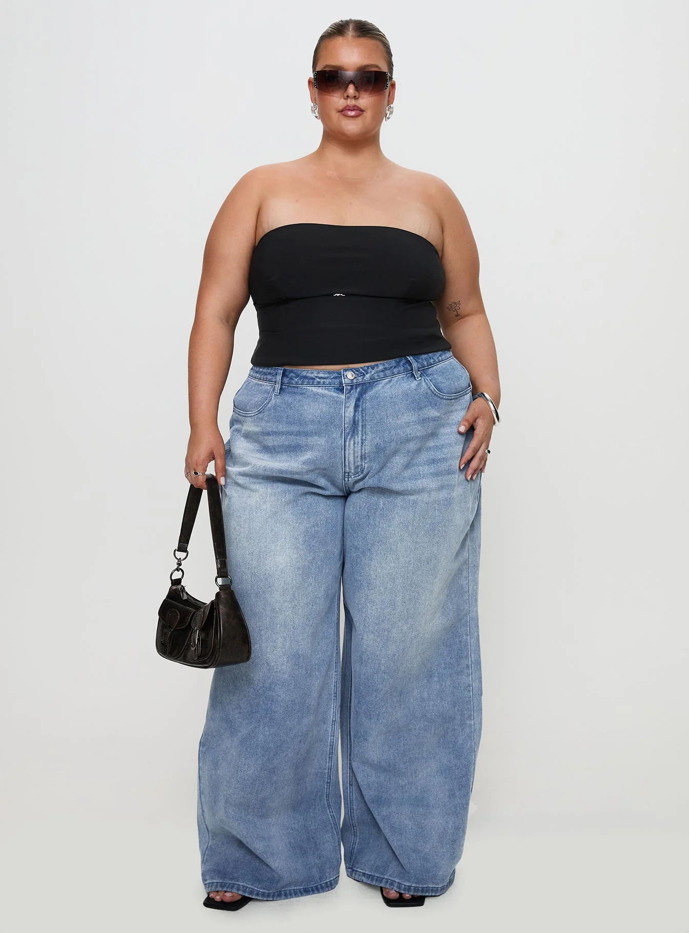 Flounce Strapless Top Black Curve